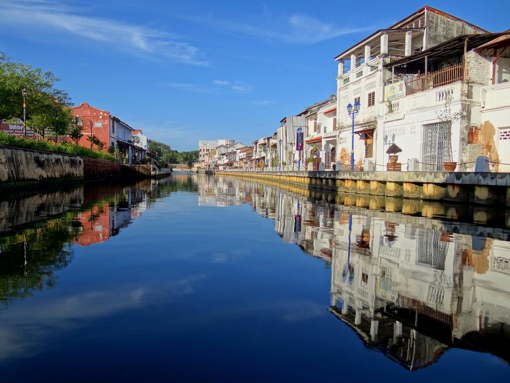 Hallmark Crown Hotel Melaka Zewnętrze zdjęcie