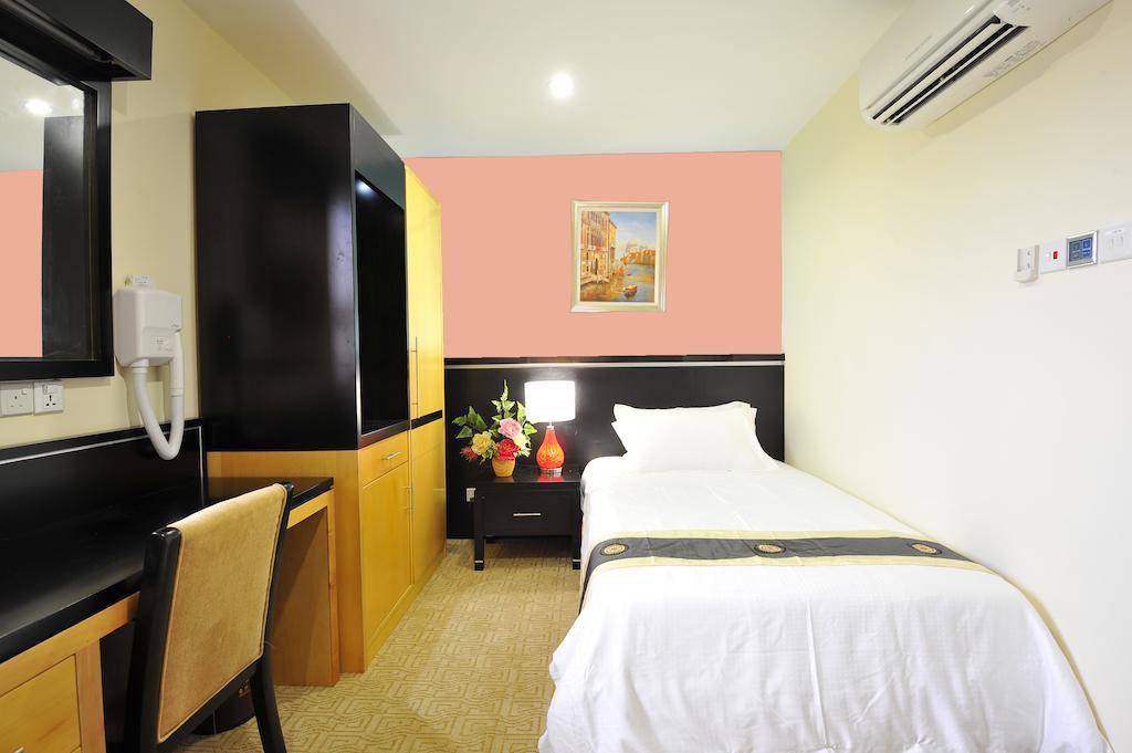 Hallmark Crown Hotel Melaka Zewnętrze zdjęcie