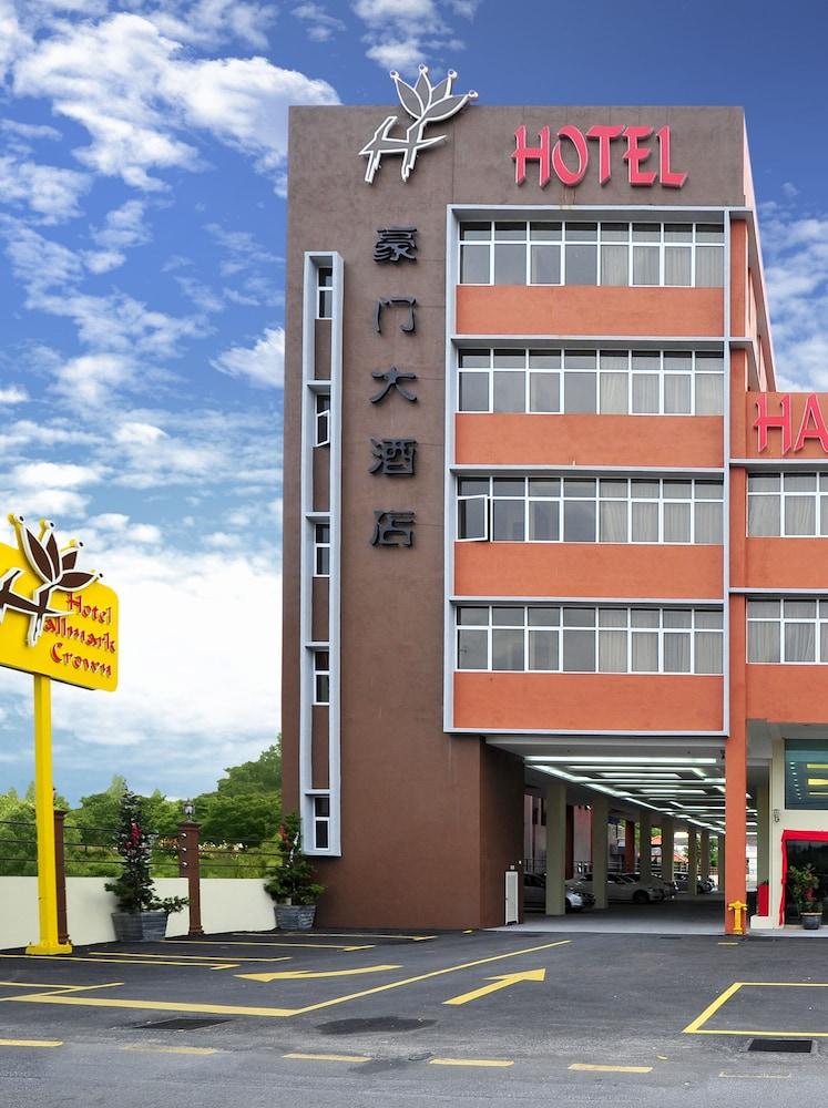 Hallmark Crown Hotel Melaka Zewnętrze zdjęcie