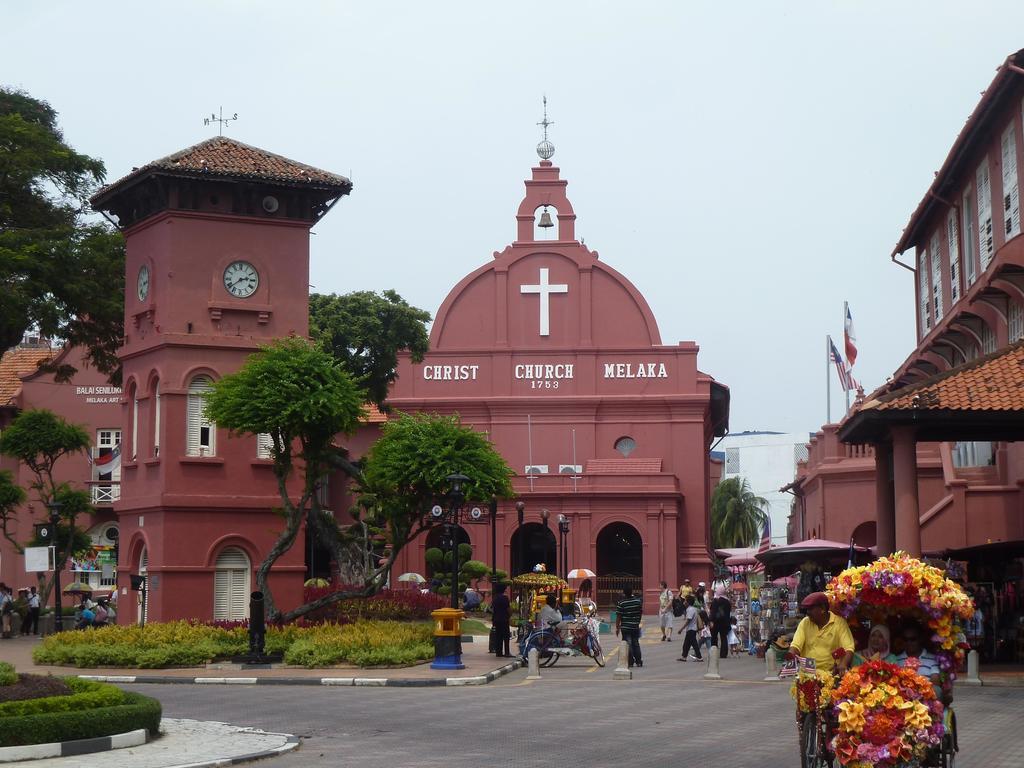 Hallmark Crown Hotel Melaka Zewnętrze zdjęcie
