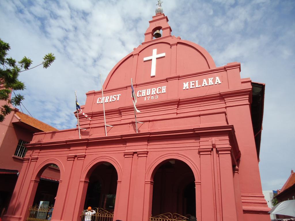 Hallmark Crown Hotel Melaka Zewnętrze zdjęcie