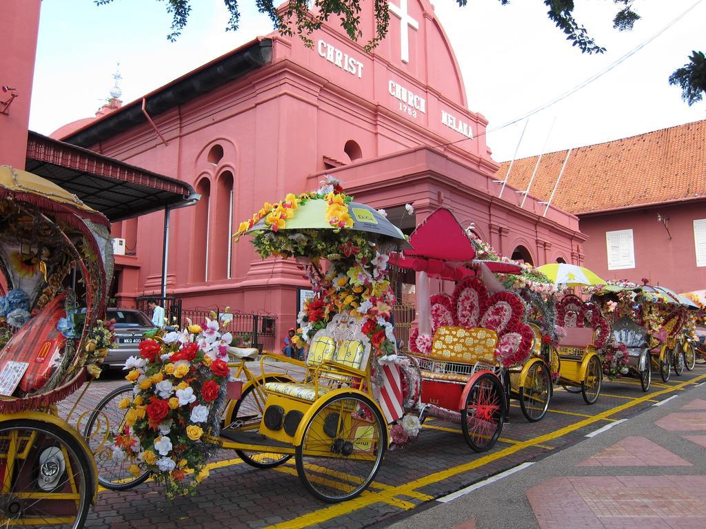 Hallmark Crown Hotel Melaka Zewnętrze zdjęcie